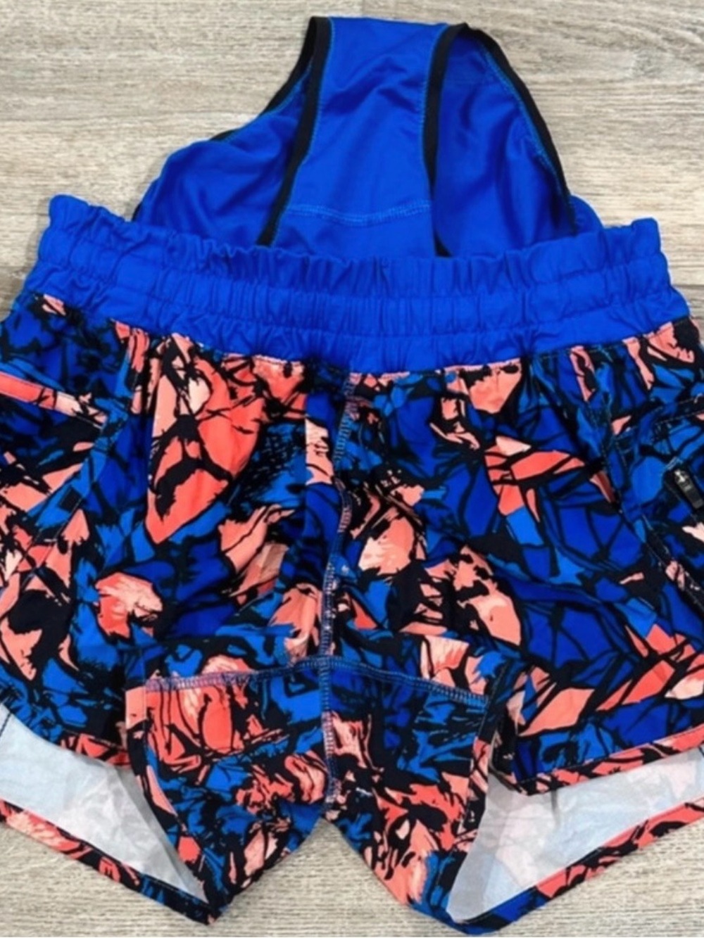Lululemon Track Short Small - Picture 2 of 5